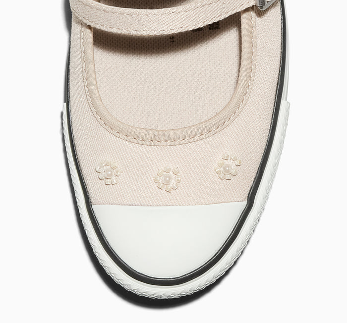 Chuck Taylor All Star Dainty Mary Jane Beads