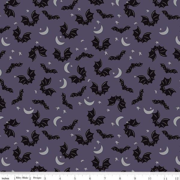SPOOKY HOLLOW - BATS (4 YARDS)