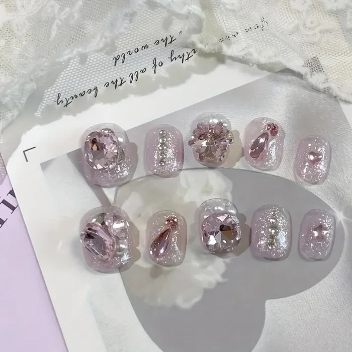 10pcs high-end Short show white burst love type handmade fake nails, Flash Sweet handmade manicure