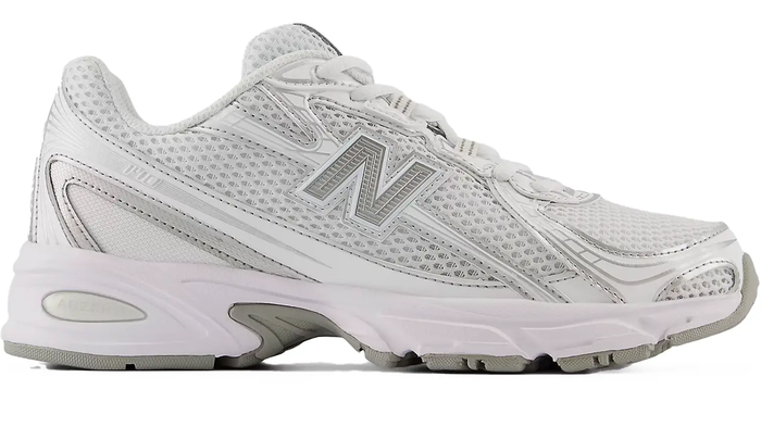 New Balance 740