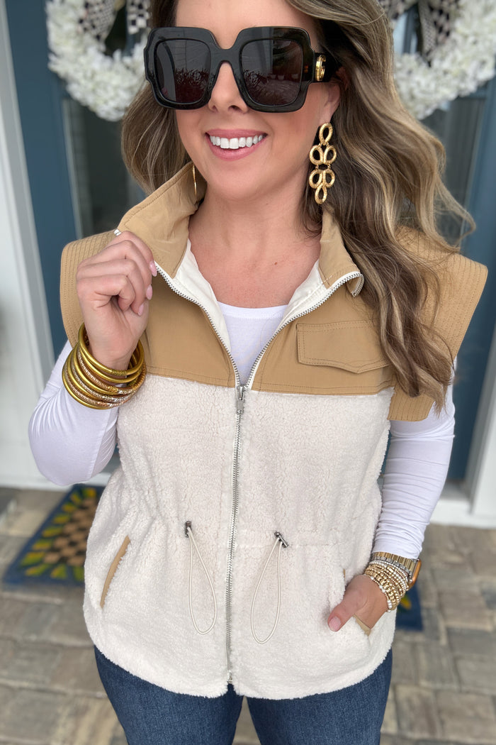 Aspen Sherpa Utility Vest - B Social Boutique