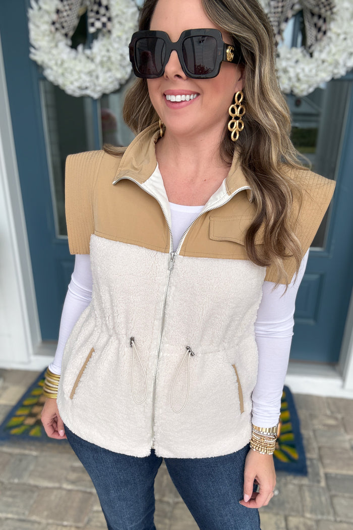 Aspen Sherpa Utility Vest - B Social Boutique