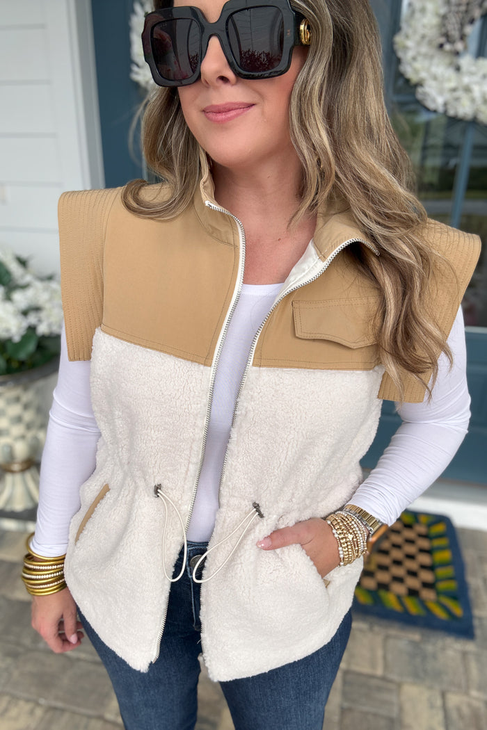 Aspen Sherpa Utility Vest - B Social Boutique