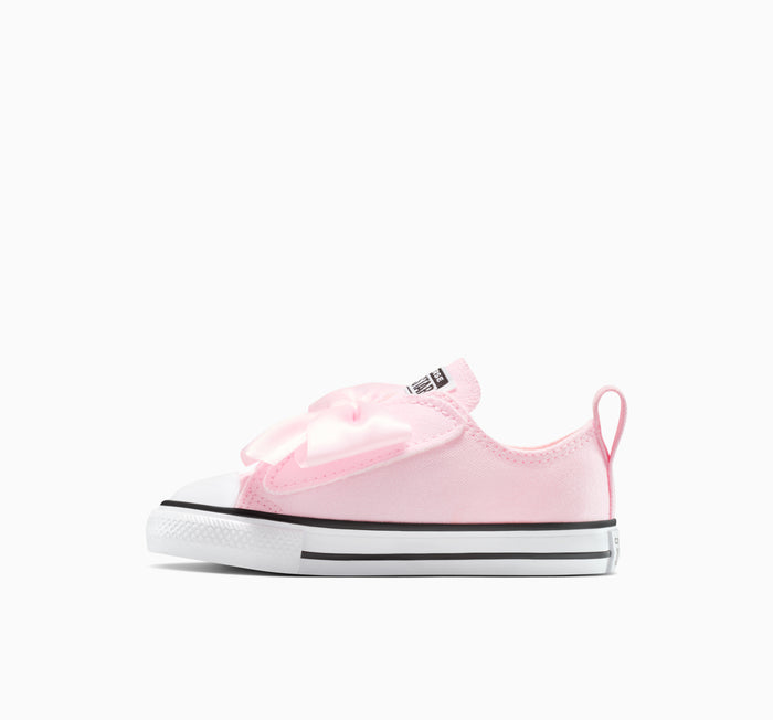 Chuck Taylor All Star Bows Easy On