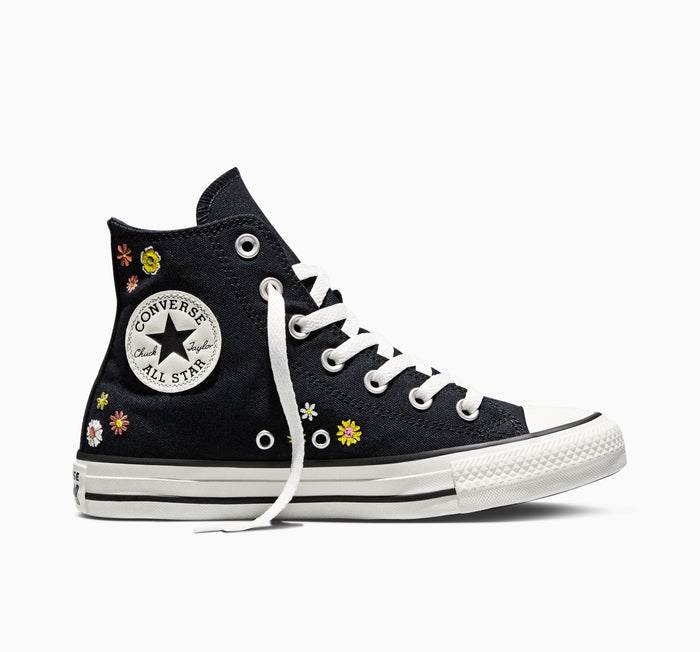 Chuck Taylor All Star Embroidered Florals