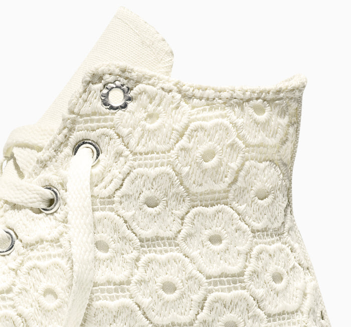 Chuck Taylor All Star EVA Lift Platform Floral Crochet