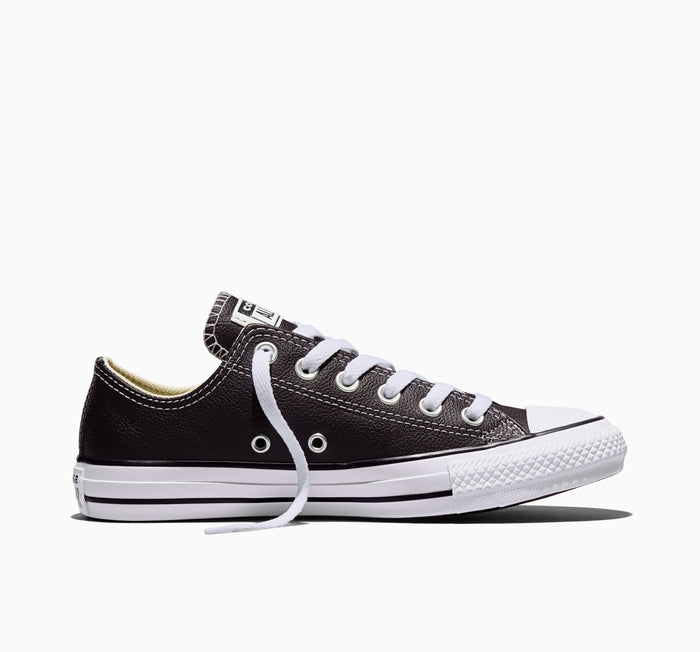 Chuck Taylor All Star Leather
