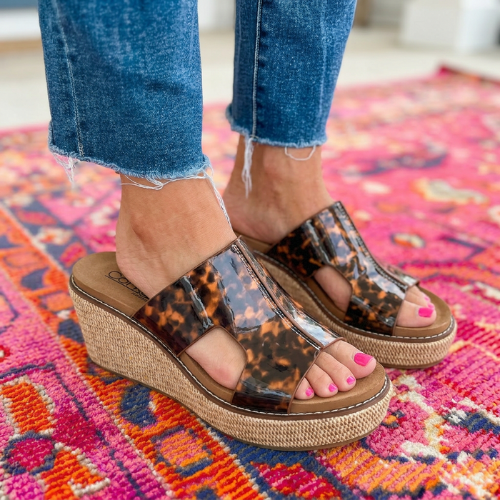 Corky's: Kiss N Tell Tortoise Wedge