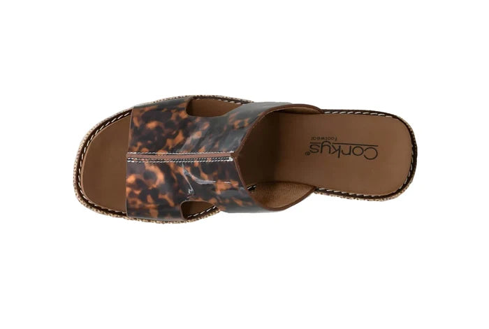 Corky's: Kiss N Tell Tortoise Wedge - B Social Boutique