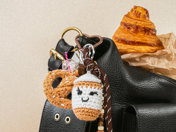 La Petite Epicerie - Crochet DIY Kit - Bag Charm - Coffee Time - Lifestyle Cut