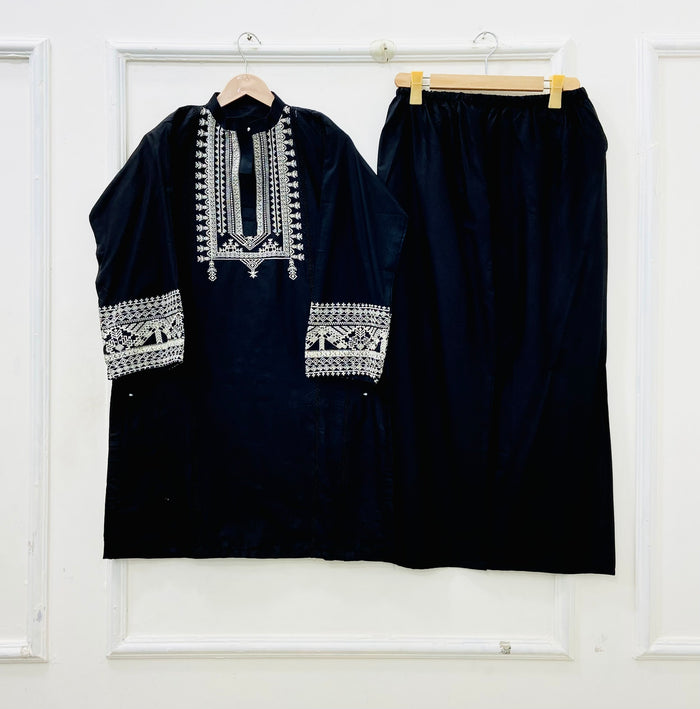 Cross-Stitch | Embroidered 2PC D:687
