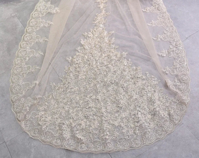 "Darya" - Lace Edge Cathedral Bridal Veil