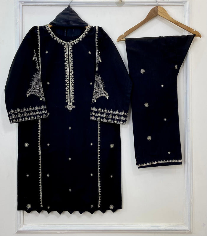 Elegant Embroidered 3PC (Khaddar) D-241