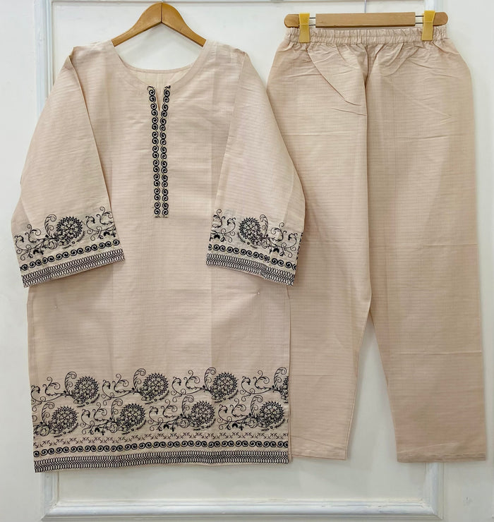 Embroidered 2PC (Premium Cotton) D-482