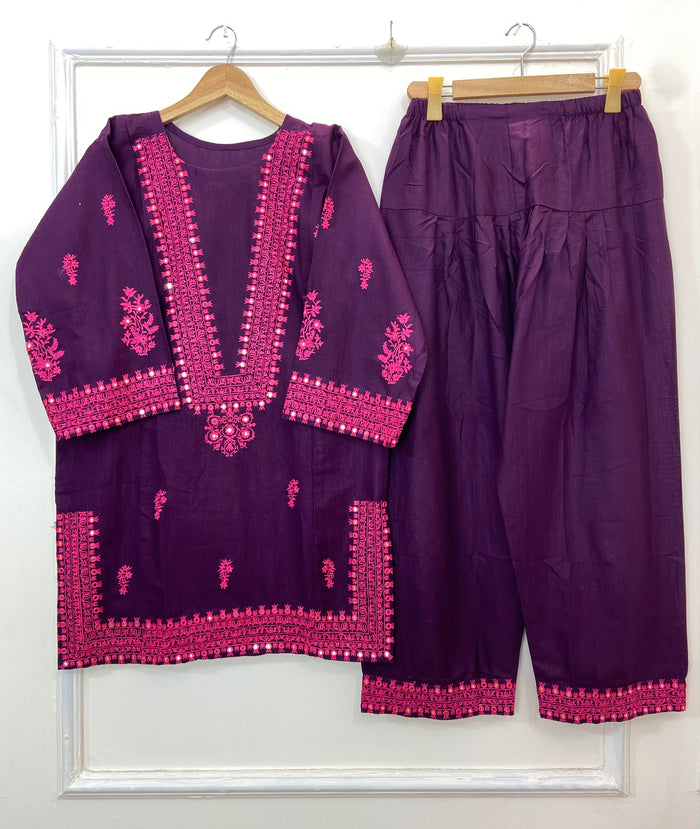 Foil Embroidery Bliss 2PC (Farshi Shalwar) (Khaddar) D-167