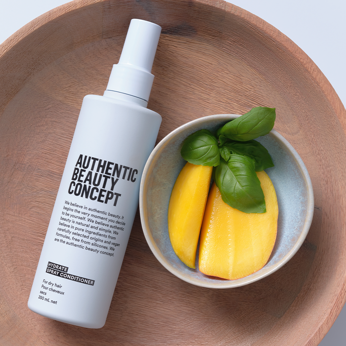 Authentic Beauty Concept Hydrate Spray Conditioner