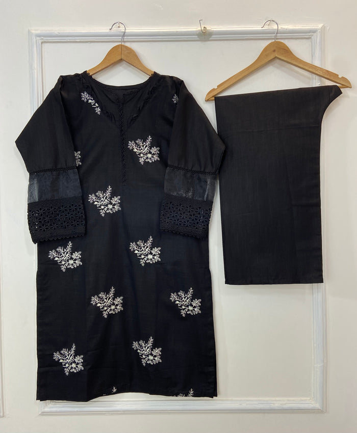 Small / Black