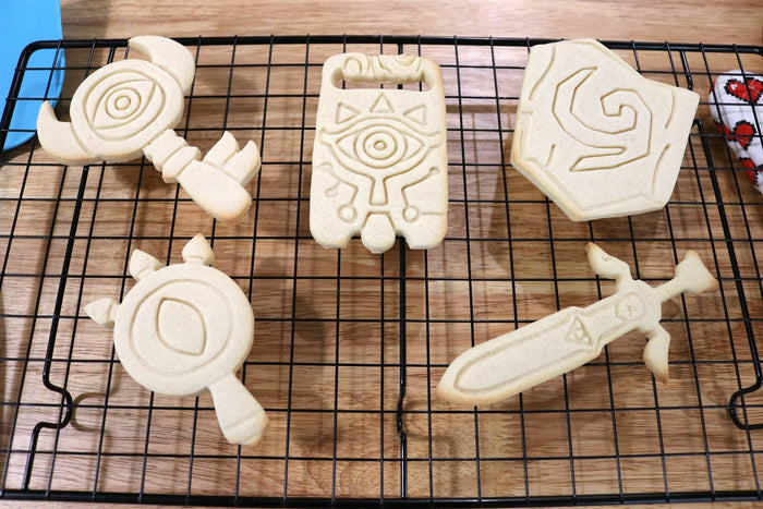 Legend of Zelda Cookie Cutters - Master Sword, Boss Key, Deku Shield, Lens of truth, Sheikah Slate - Breath of the Wild / Nintendo Gift - LootCaveCo