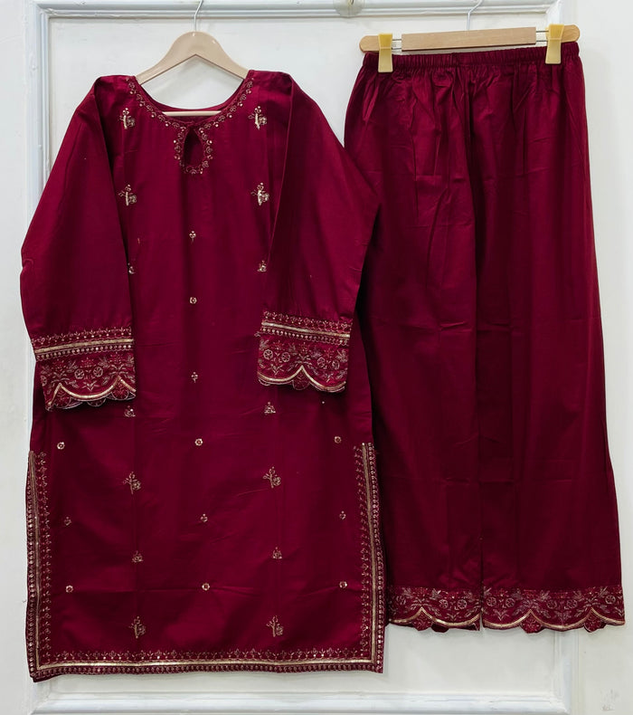 Small / Maroon