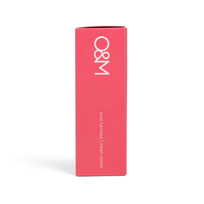 O&M Jetset Hydrate Essentials Pack