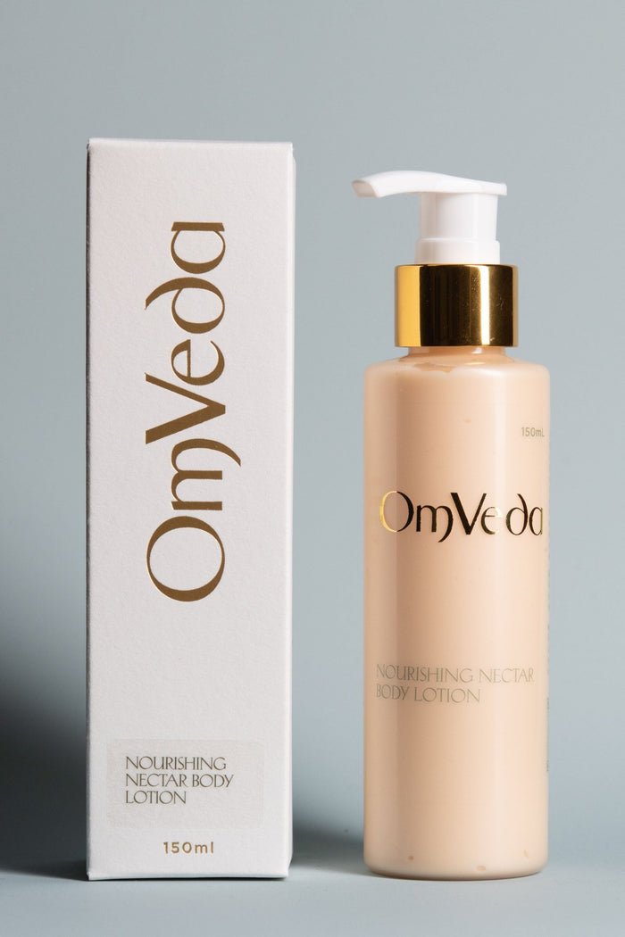 Nourishing nectar body lotion with pump and box, 150 ml, beige bottle