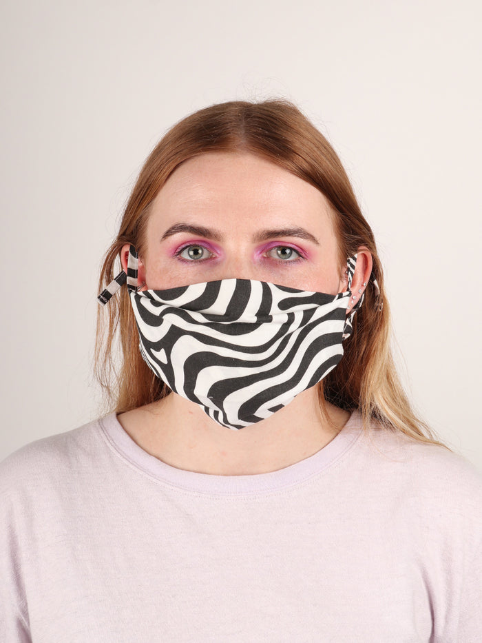 Organic Cotton Face Mask- Ear Ties | Black & White-Image 3