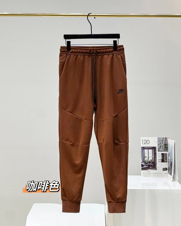 Pants Tech Marrón