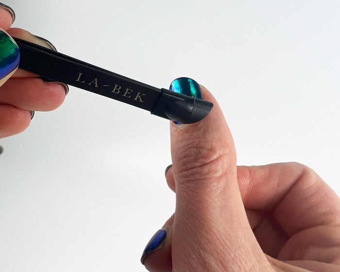 Precision Nail Tweezers with Silicone Sealing Tip