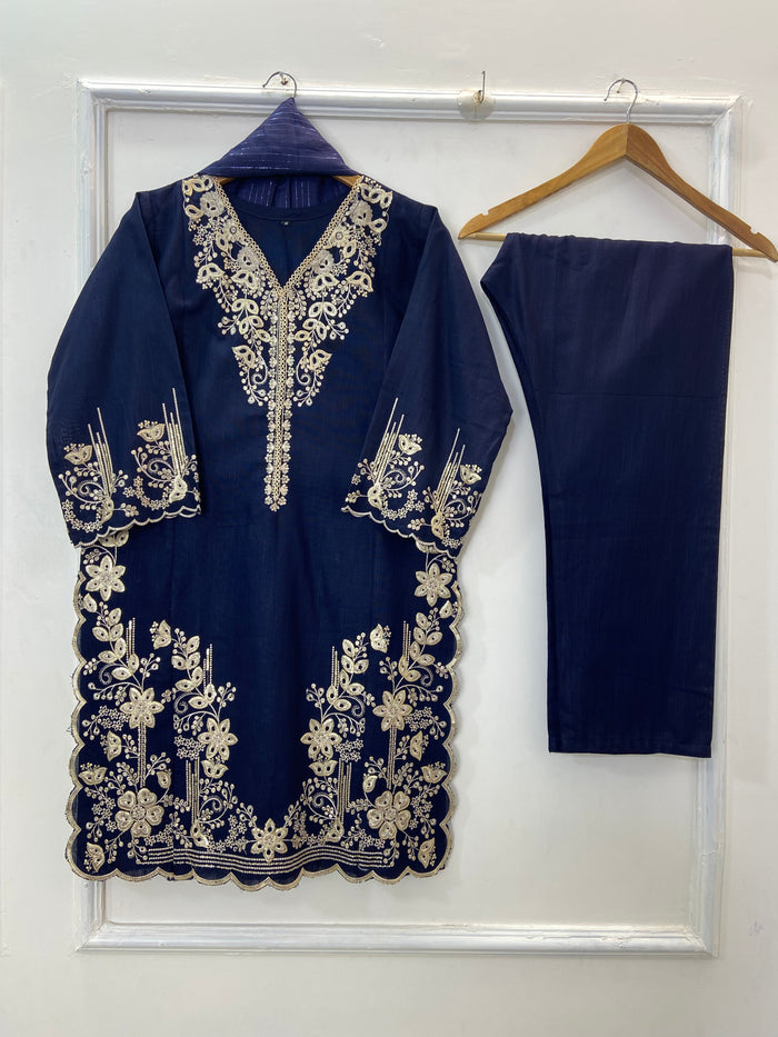 Richly Embroidered Luxe 3PC (Khaddar) D-276