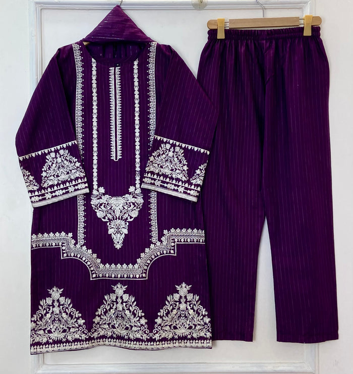 Royal Taj Embroidered 3PC (Khaddar) D-328