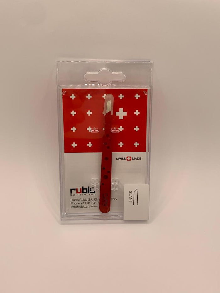Rubis Perforated Stainless Steel Tweezer Slanted Red
