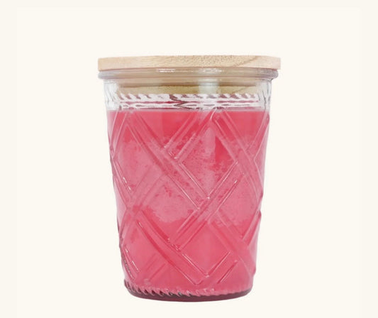 Swan Creek Candle - Fresh Strawberry