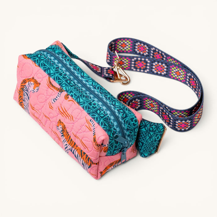 The "Araceli" Alpen Belt Bag- Created by Sew Bonita