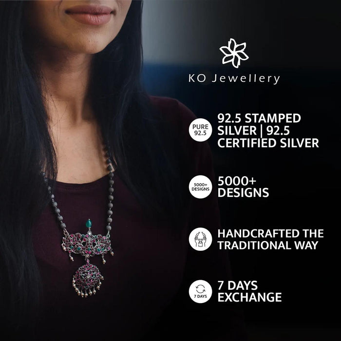 The Krutika Silver Kemp Necklace (Oxidised)