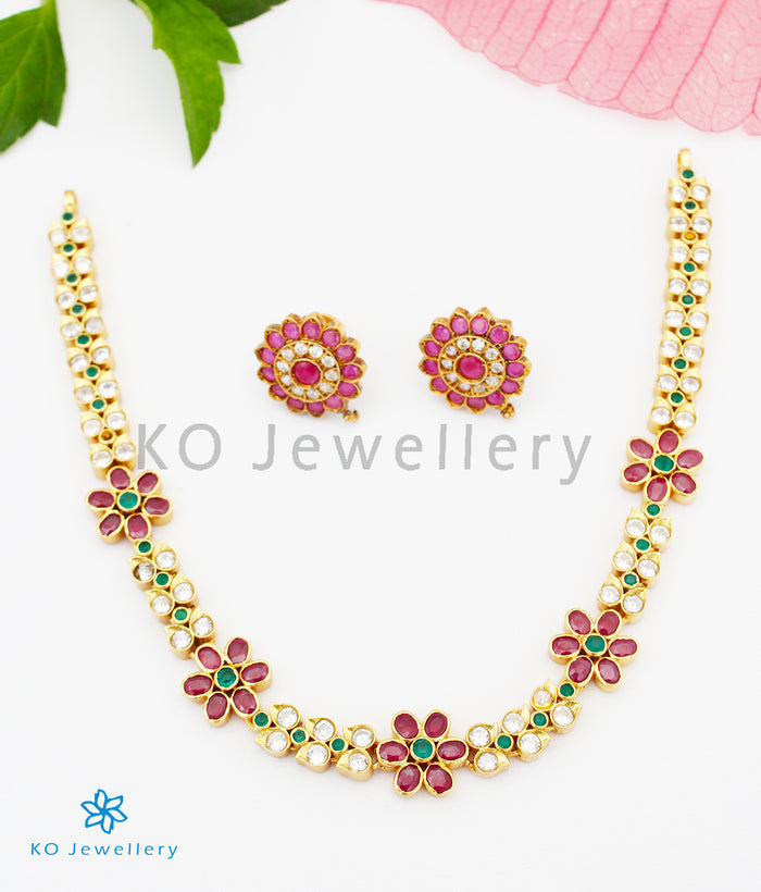 The Makaranda Silver Kempu Necklace
