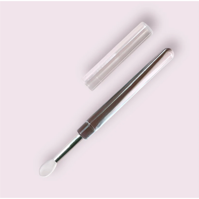 Thin Silicone Brush for Chrome Powder-NMD-Gel Essentialz