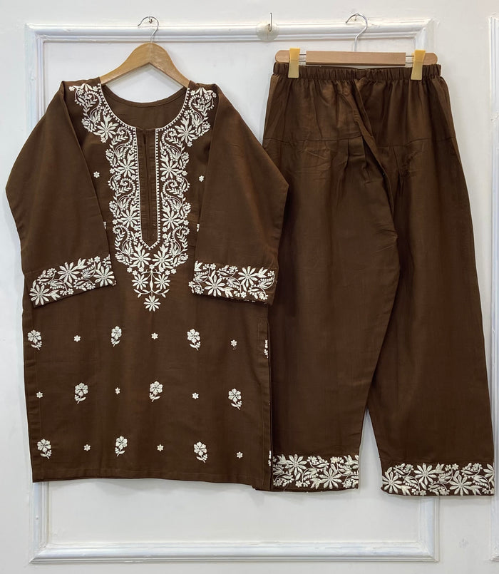 Trendy Embroidered Farshi Shalwar 2PC (Khaddar) D-235