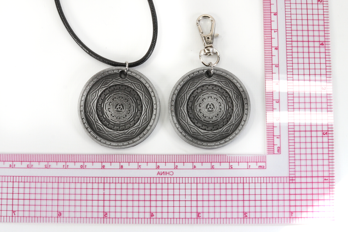Twilight Gate Keychain / Necklace - Legend of Zelda