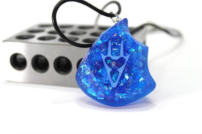 Twinkle Dragoon FFXIV Glow in the Dark Soul Crystal/DRG Job Stone Final Fantasy XIV FF14 - LootCaveCo