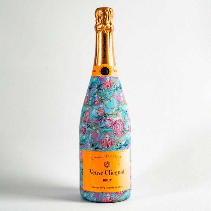 Twinkling Lights & Ornaments - Champagne Collection