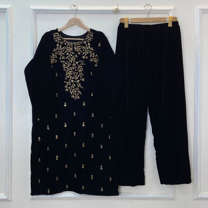 Velvet Festive Attire 2PC (Velvet) D-257