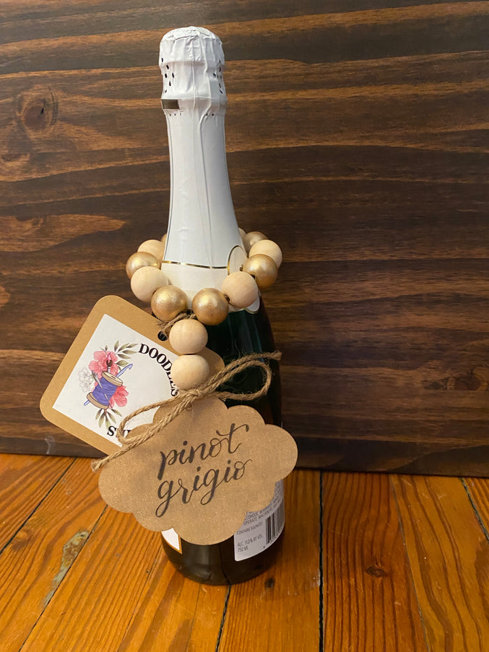 Gold  and Natural beaded Wine Bottle Garland - Pinot Grigio