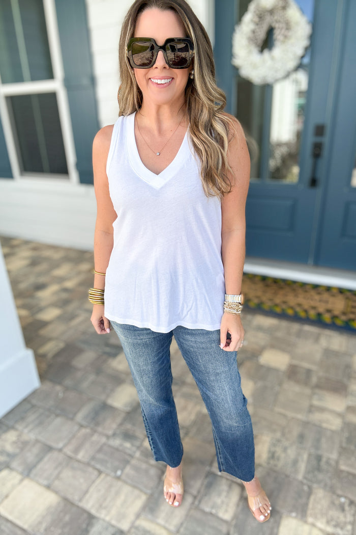 Z Supply: Californian V-Neck Tank - White - B Social Boutique