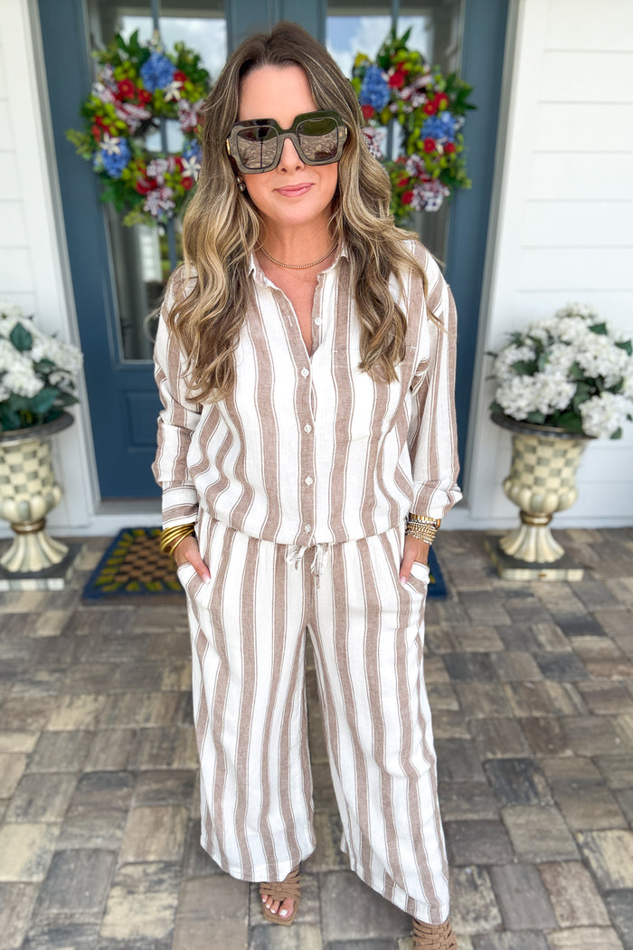 Z Supply: The Perfect Striped Button Up - Light Toffee